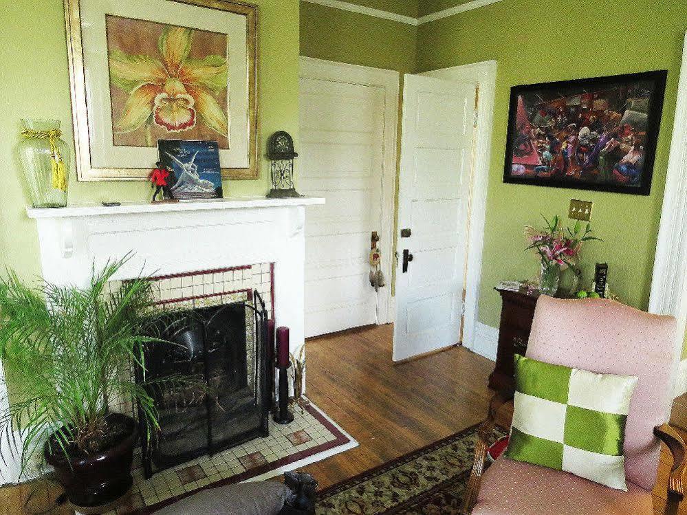 Inn Upon Moon River Plantation Chester Εξωτερικό φωτογραφία